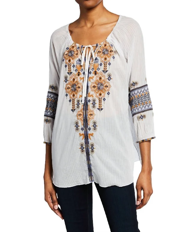 Best Seller Amika Peasant Blouse In White