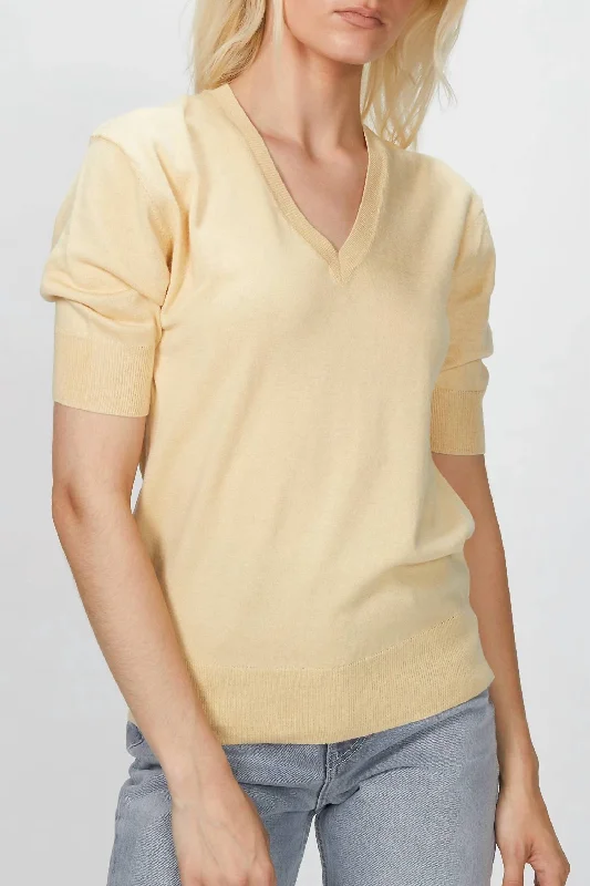 Savings Event Elbow V-Neck Top In Honey