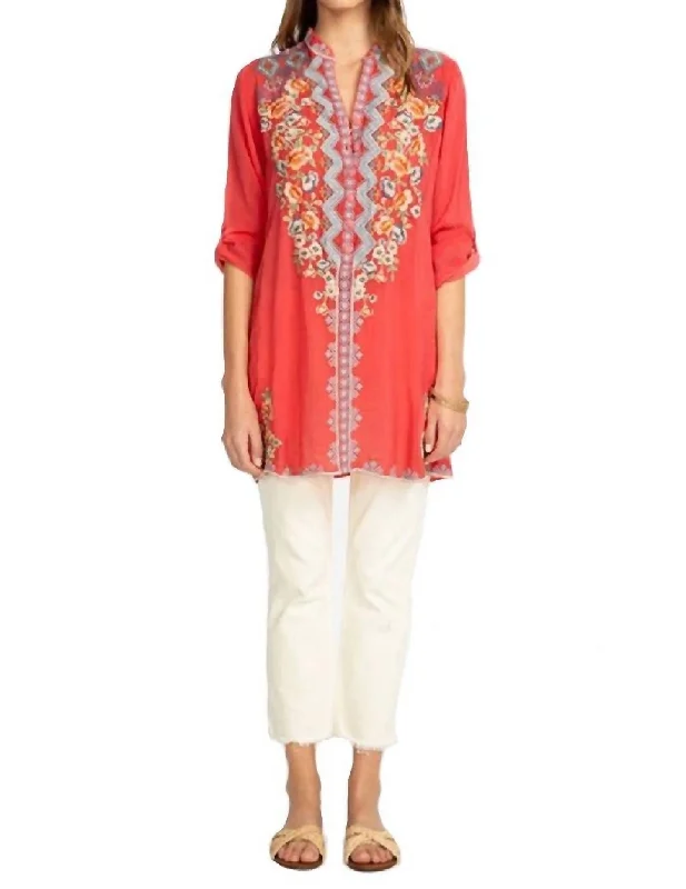 Can't Miss Harlow Tunic In Passionfruit