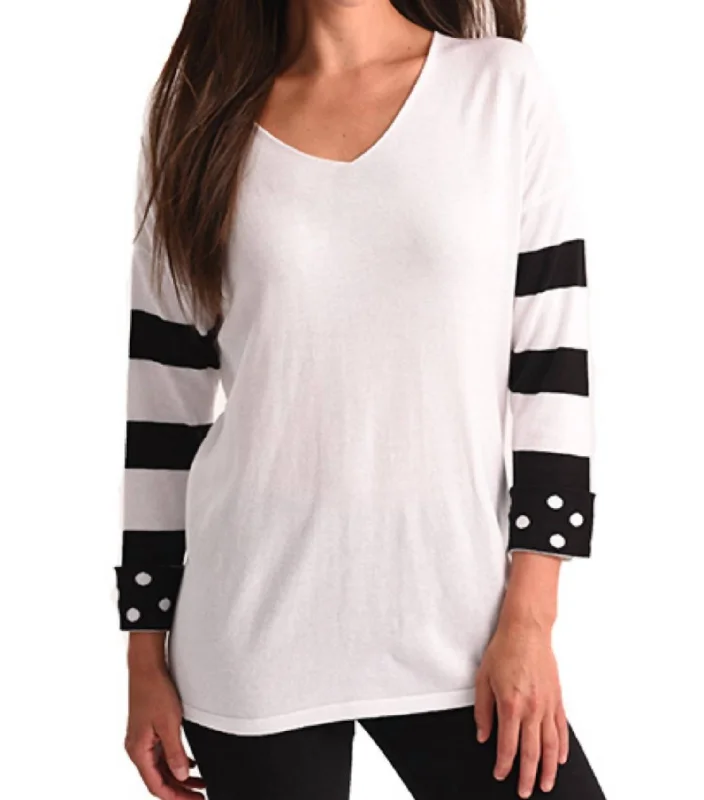 Savings Alert Polkadot & Stripe Sleeve Top In White/black