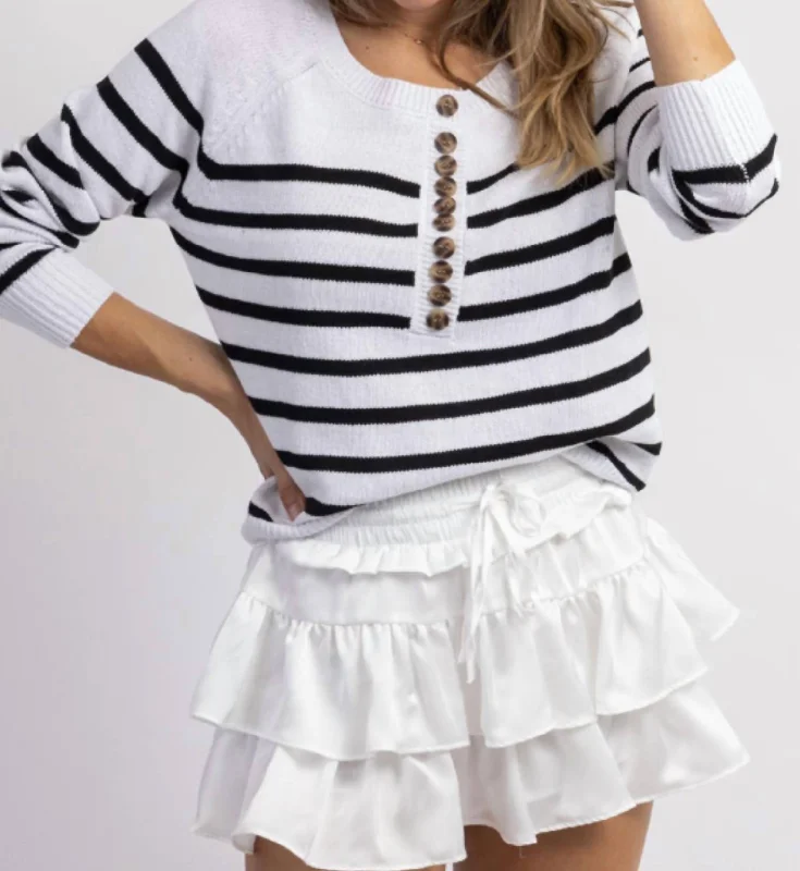 Factory Direct Sale Sadler Striped Button Knit In White