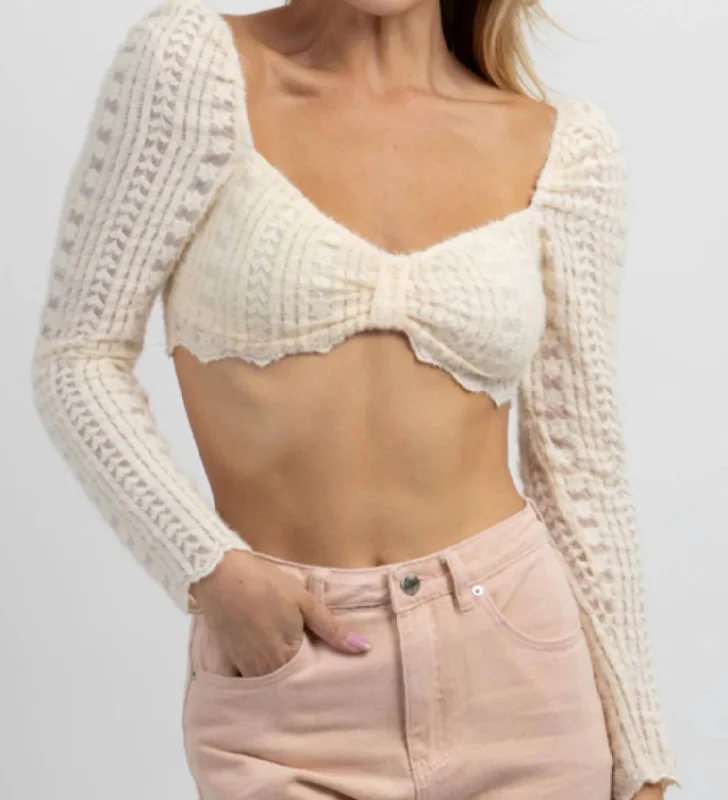 Discount Deals Scallop + Lace Cropped Top In Cream