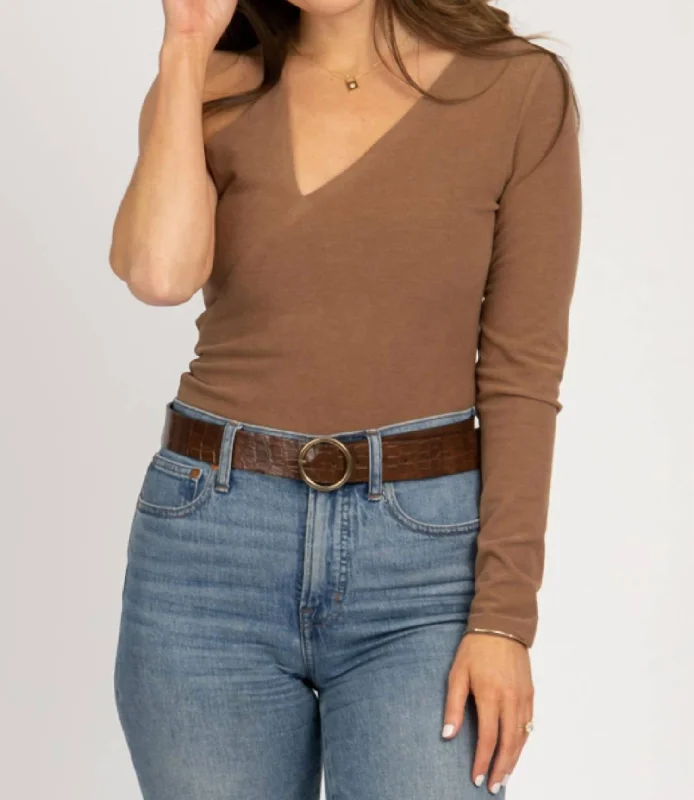 Holiday Sale Spaghetti Strap Cutout Bodysuit In Mocha