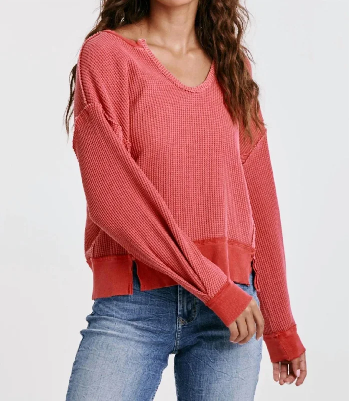 Exclusive Online Offer Zyra Thermal Oversized Top In Viva Magenta