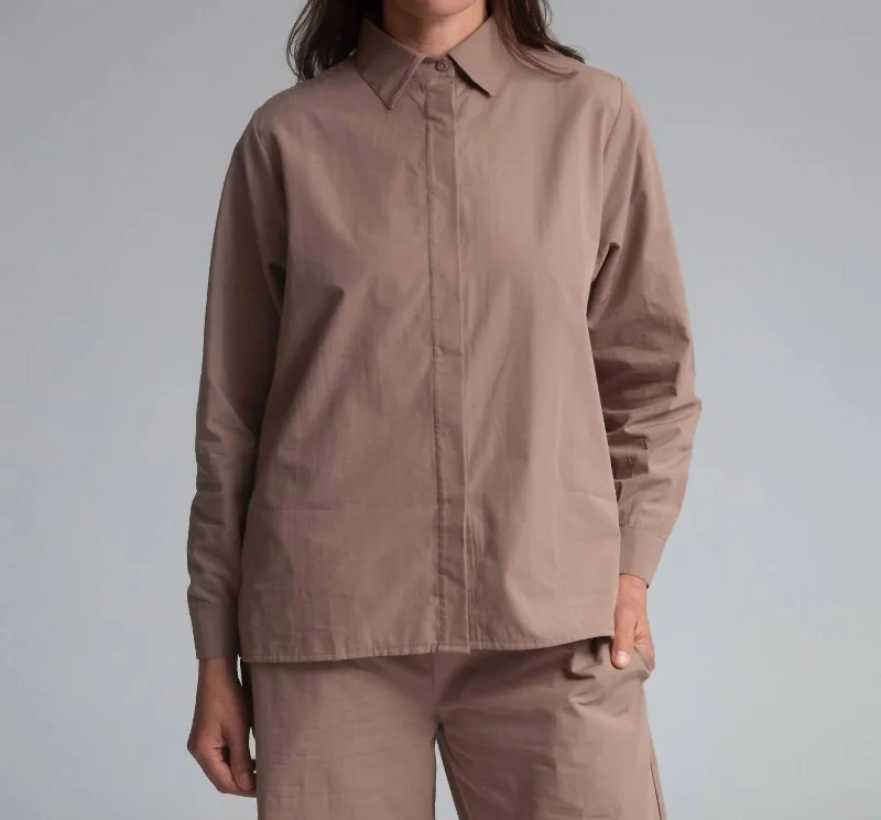 Don't Wait Celia Jane Shirt In Mocha