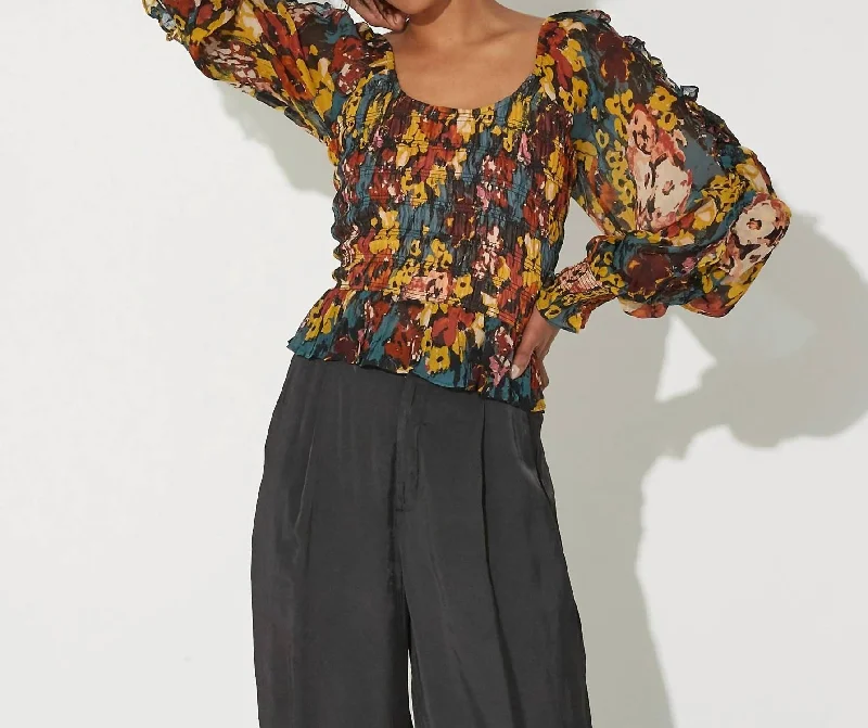 Daily Deals Esme Top In Monet