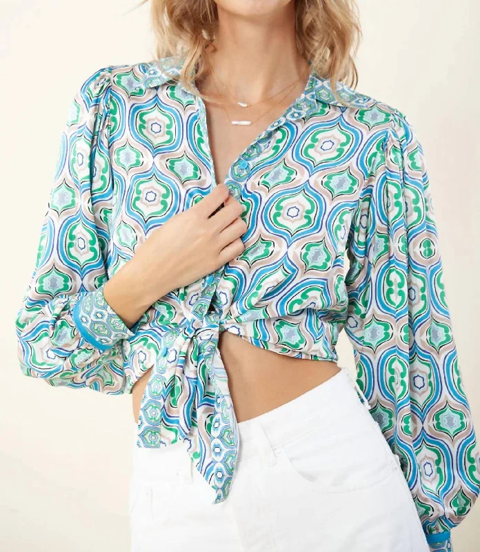 Price Cut Eva Top In Blue Multi