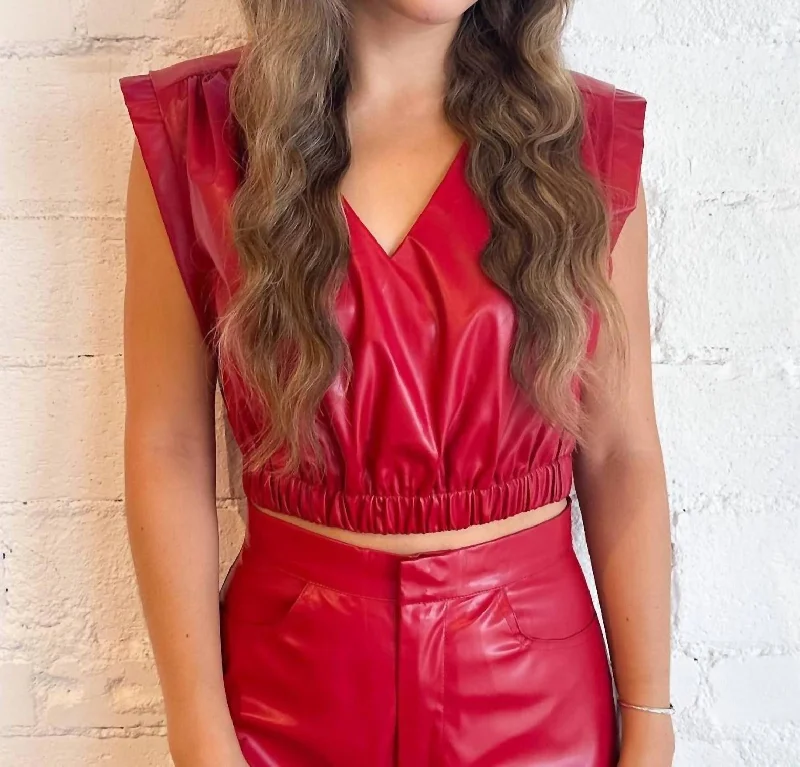 Major Savings Hot V Neck Top In Red
