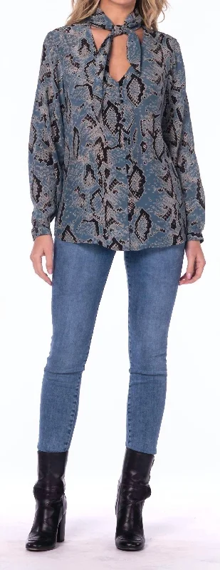 Don't Miss Julie Top In Snake