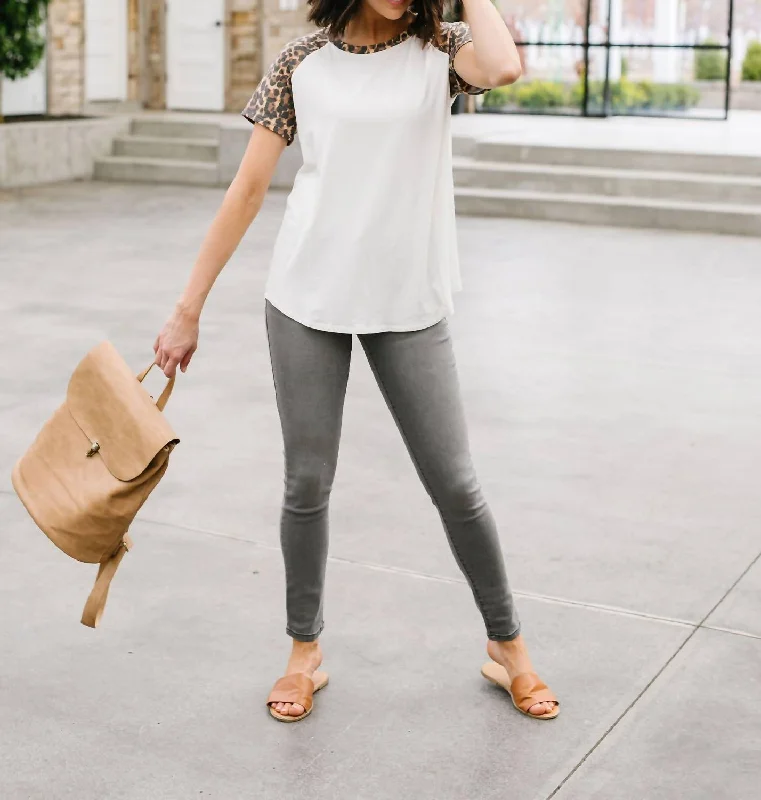 Deal Alert Live A Little Raglan Top In Ivory