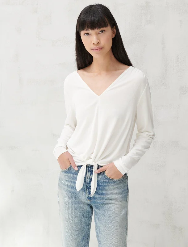 Markdown Madness Lucky Brand Women's Tie Front V Neck Top