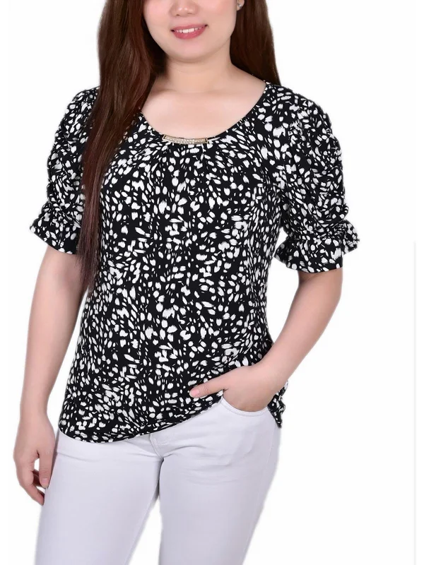 Extra Savings Petites Womens Knit Printed Blouse