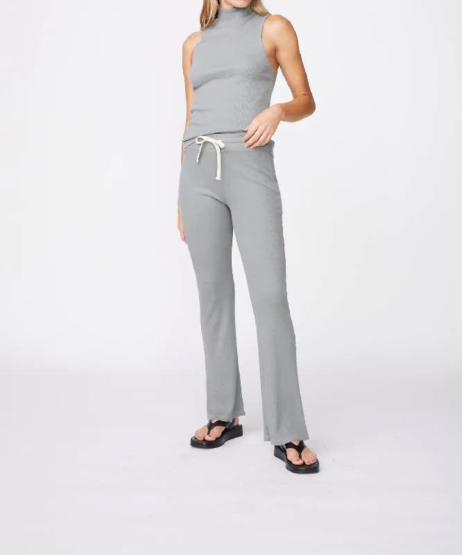 Can't Miss Rib Mock Neck Tank In Grey