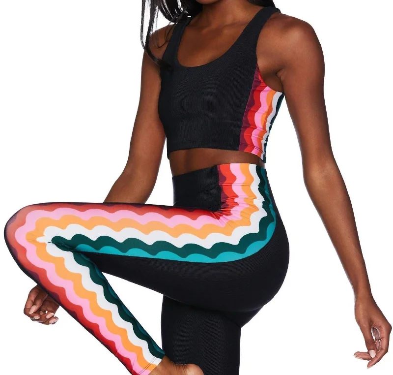 Final Clearance Tessa Top In Tropical Wave