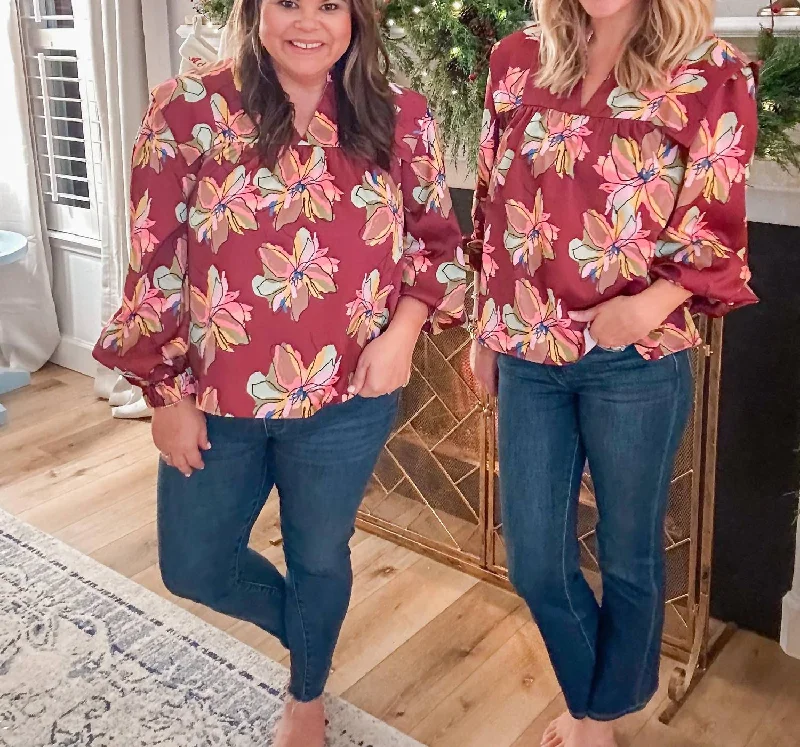 Holiday Sale The Gaines Top In Gallery Floral