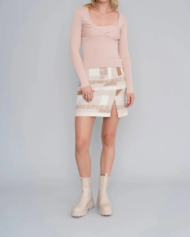 Huge Discounts Twisted Sister Top In Nude