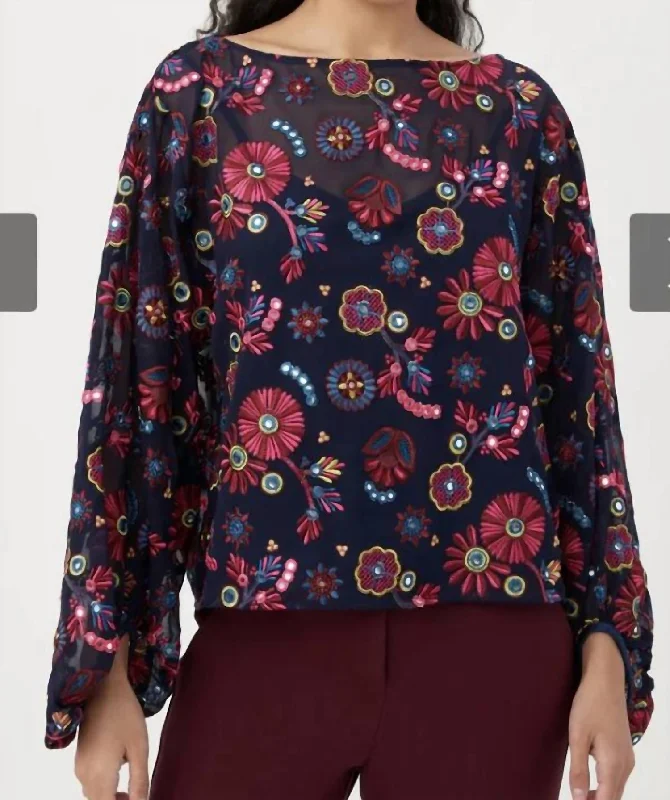 Referral Discount Ursa Top In Navy Multi