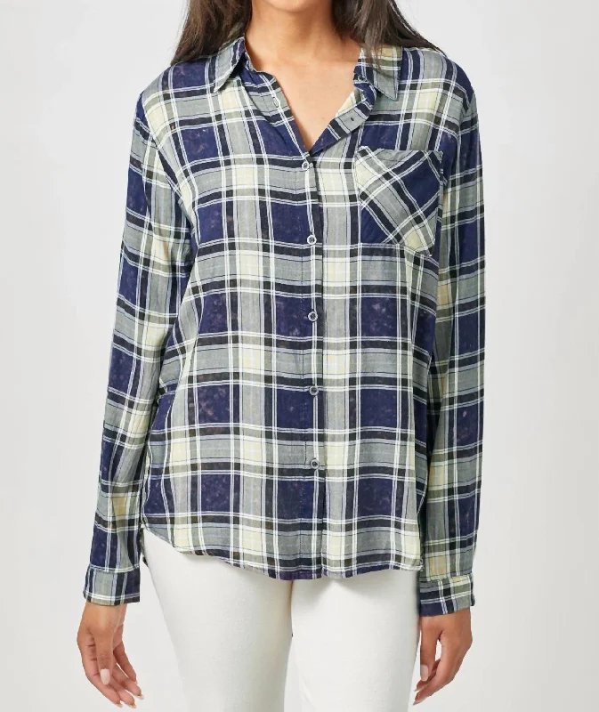 Great Bargains Washed Plaid Button Down Shirt In Navy