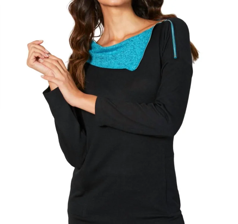 Huge Discounts Zip Neck Top In Black/turquoise